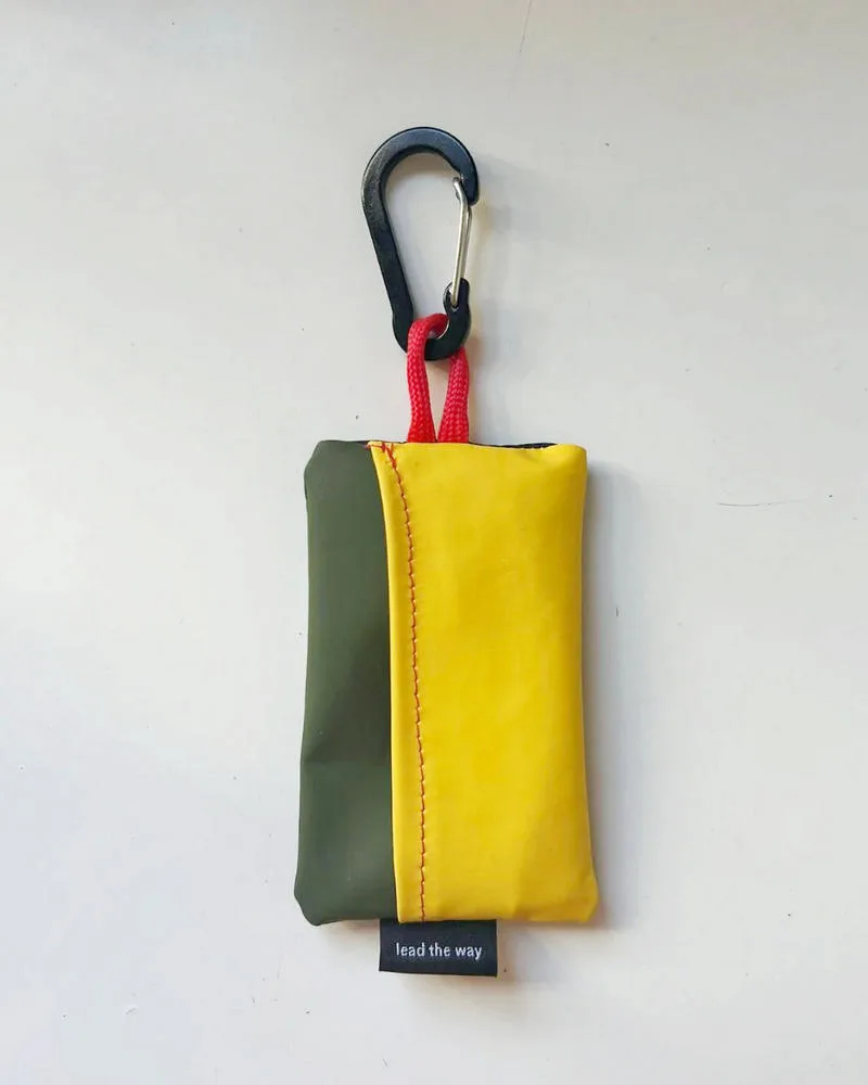 Wildbarc Rain Coat Dog Poop Bag Holders - Portmeirion - Image 3